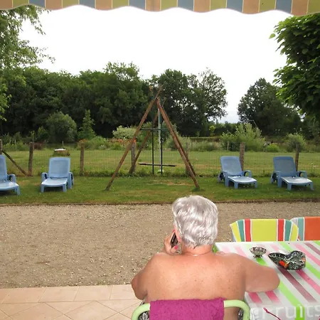 Domaine Des Charmilles 招待所