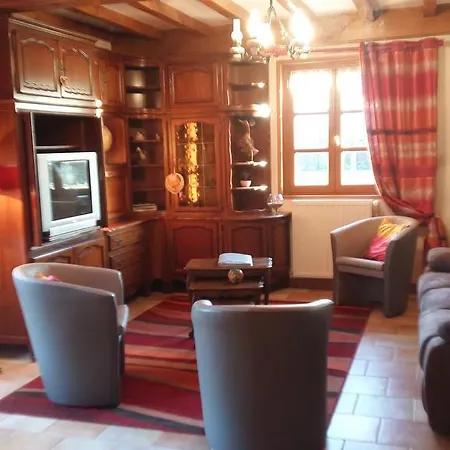 Domaine Des Charmilles 3*